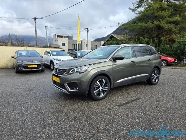 PEUGEOT 5008 7Places BlueHDi 130cv Allure