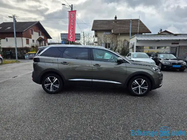 PEUGEOT 5008 7Places BlueHDi 130cv Allure