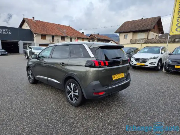 PEUGEOT 5008 7Places BlueHDi 130cv Allure