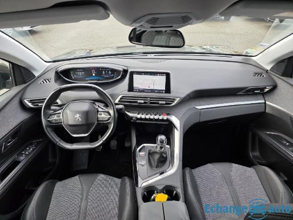 PEUGEOT 5008 7Places BlueHDi 130cv Allure