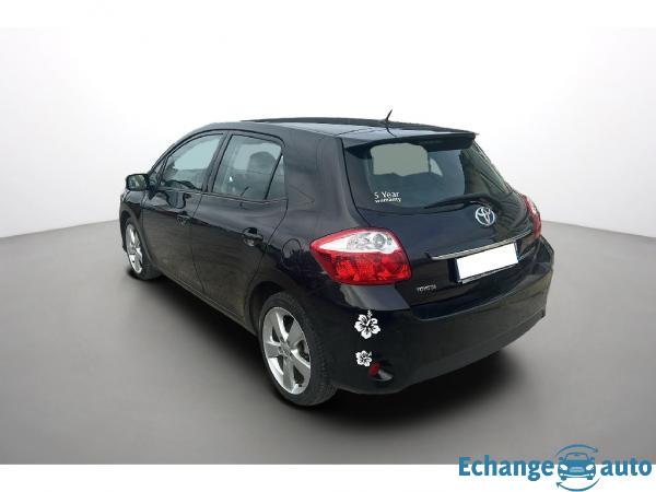 TOYOTA AURIS Hybride 136h Lounge