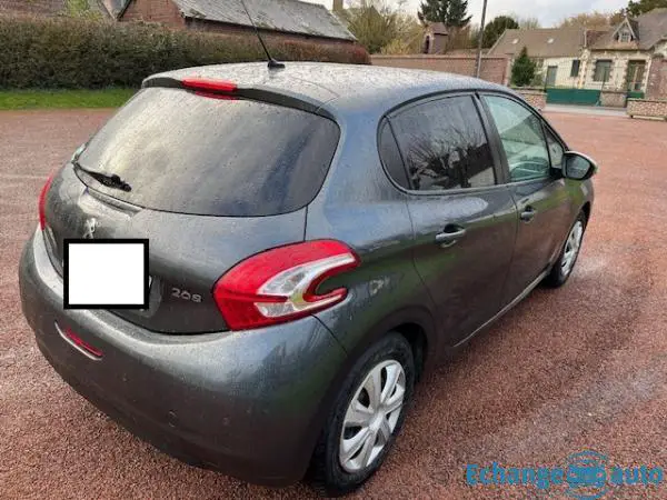 PEUGEOT 208 1.4 HDi 68ch BVM5 Style