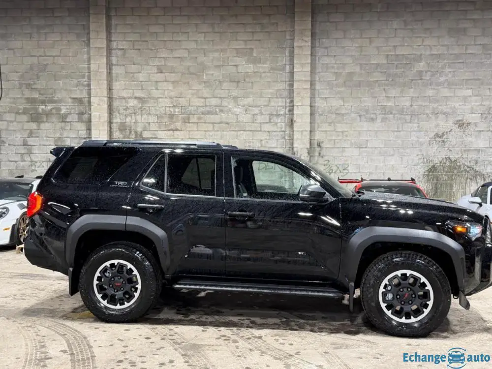 TOYOTA 4RUNNER