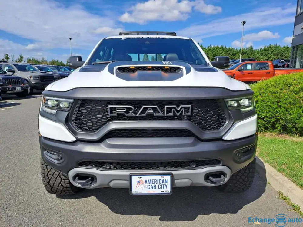 DODGE RAM