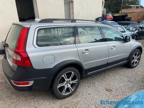 VOLVO XC70 D5 AWD 215 Xénium Geartronic A