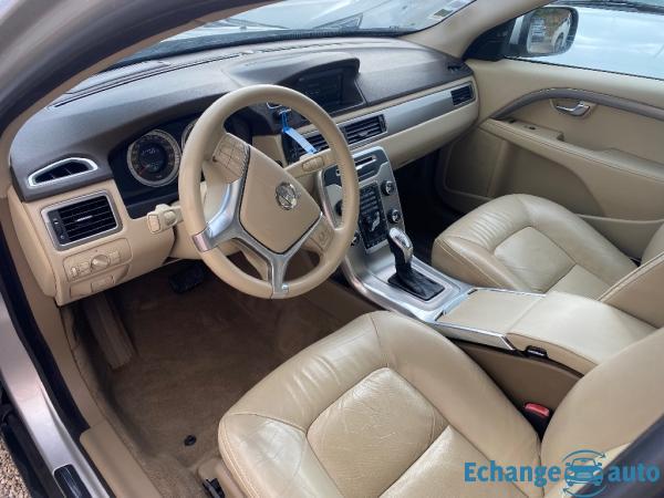 VOLVO XC70 D5 AWD 215 Xénium Geartronic A