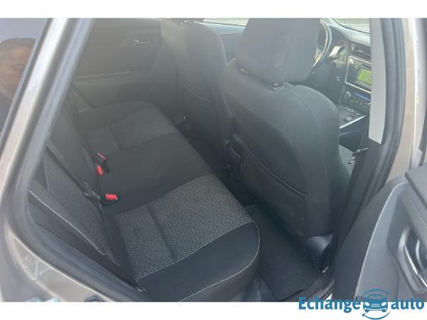 TOYOTA AURIS Hybride 136h ACTIVE