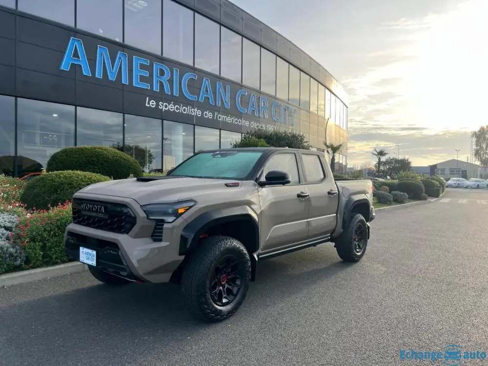 TOYOTA TACOMA