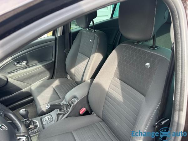 RENAULT MEGANE Mégane Estate III TCE 130 Energy eco2 Limited