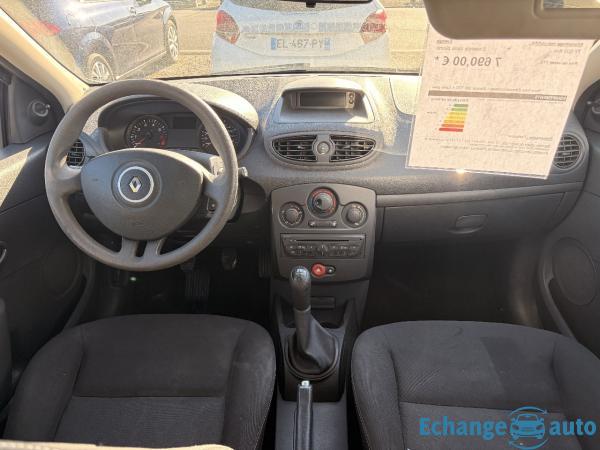 RENAULT CLIO III 1.2i 75ch Zen