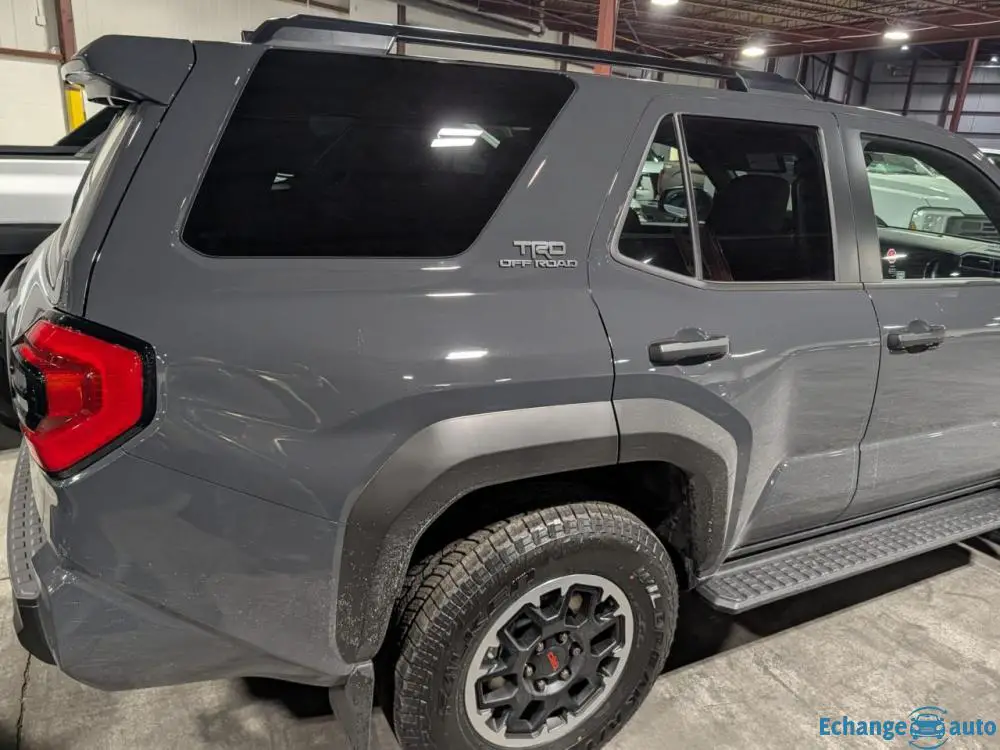 TOYOTA 4RUNNER