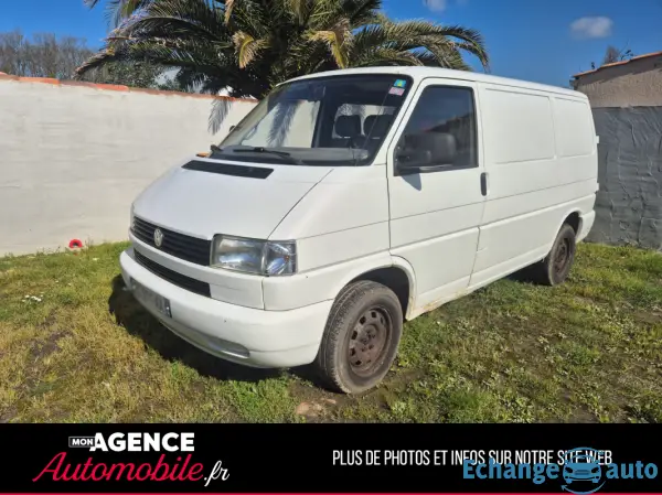 Volkswagen Transporter 2.4d Fourgon 'Pas De CT'