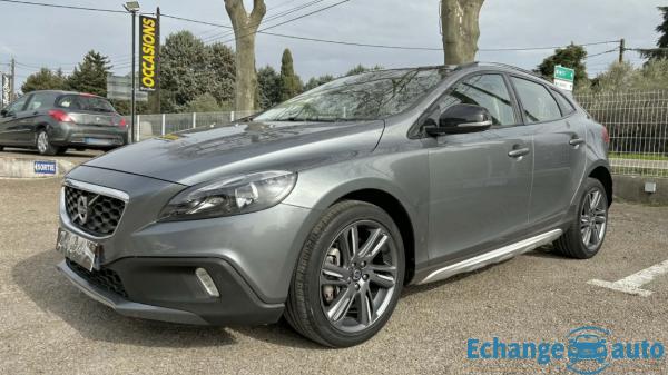 VOLVO V40 CROSS COUNTRY V40 Cross Country 2.0 D3 150 Summum