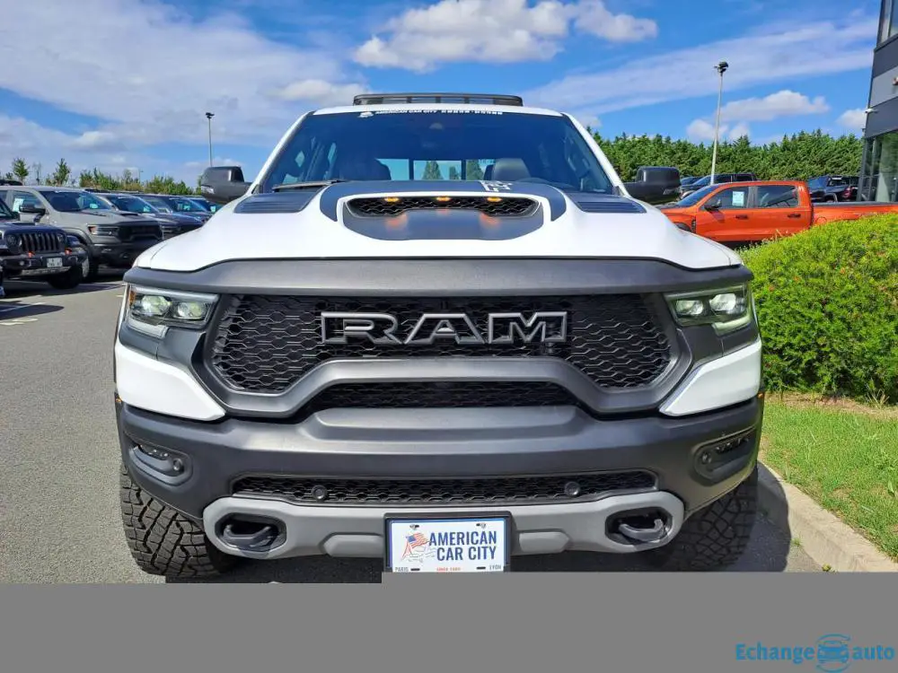 DODGE RAM