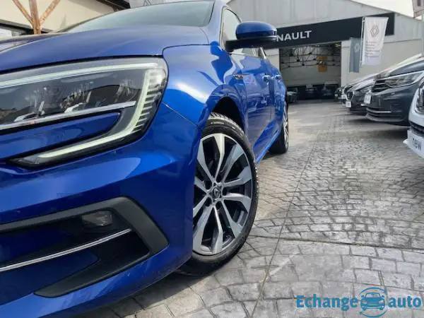 RENAULT MEGANE IV BERLINE Megane IV Berline Blue dCi 115 EDC Techno