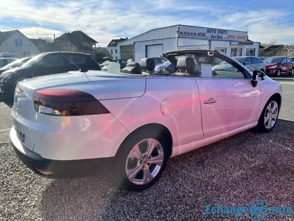 RENAULT MEGANE III CC 1.9 DCI 130 Dynamique