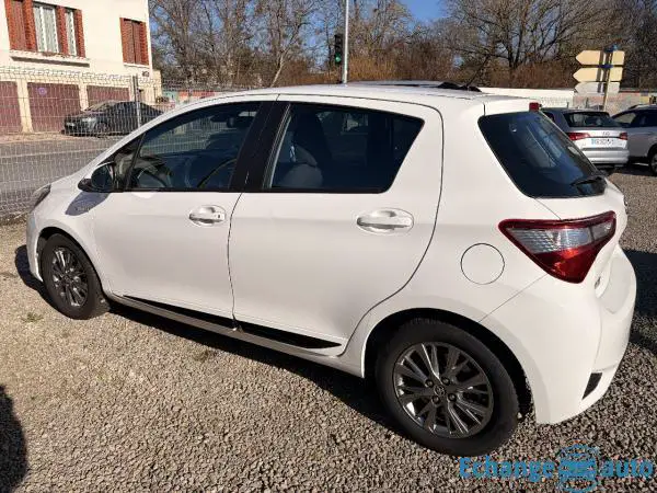 TOYOTA YARIS HYBRIDE 100h Dynamic