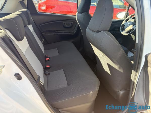 TOYOTA YARIS HYBRIDE 100h Dynamic