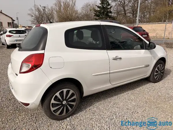 RENAULT CLIO III 1.2i 75ch Zen