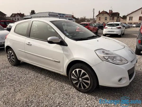 RENAULT CLIO III 1.2i 75ch Zen