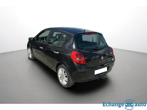 RENAULT CLIO  Clio 2.0  Initiale BVA