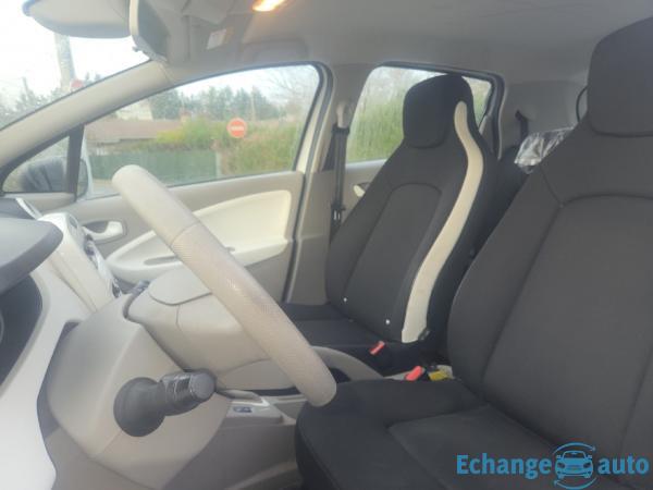 RENAULT ZOE Z.E LIFE Q90 