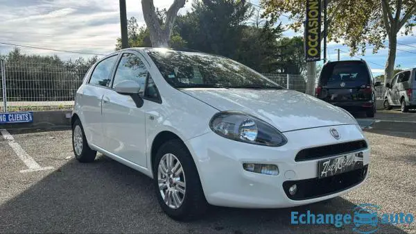 FIAT PUNTO Punto 1.4 8V 77 Italia 1er Main