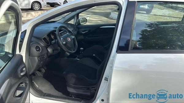 FIAT PUNTO Punto 1.4 8V 77 Italia 1er Main