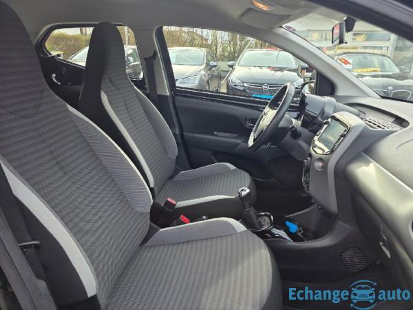 TOYOTA AYGO 1.0 VVT-i x-sport 60 000 km