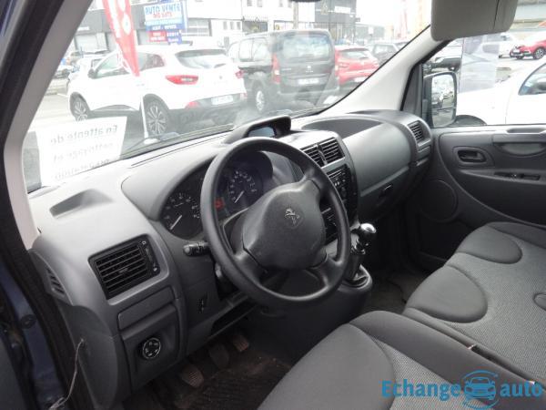 PEUGEOT EXPERT FOURGON Cabine Approfondie 2.0 HDI 125 Motricitée renforcée
