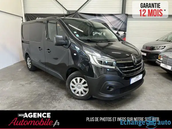 Renault TRAFIC 2.0 DCI 145 CV 6 PLACES