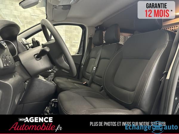 Renault TRAFIC 2.0 DCI 145 CV 6 PLACES