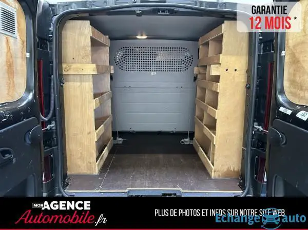 Renault TRAFIC 2.0 DCI 145 CV 6 PLACES