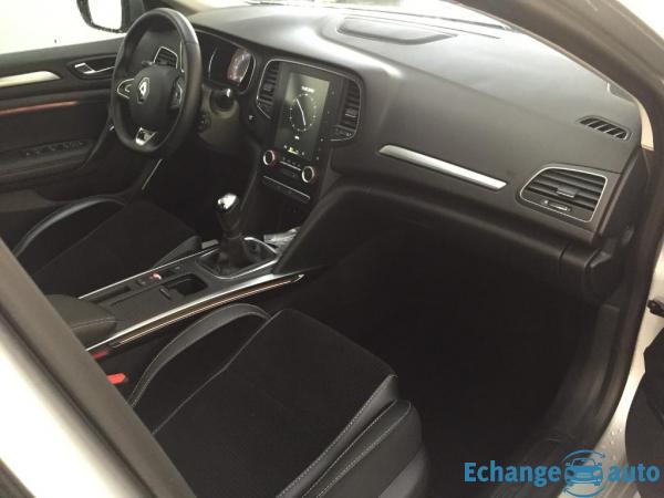 Renault Mégane IV BERLINE dCi 130 Energy Intens