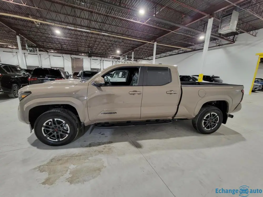 TOYOTA TACOMA