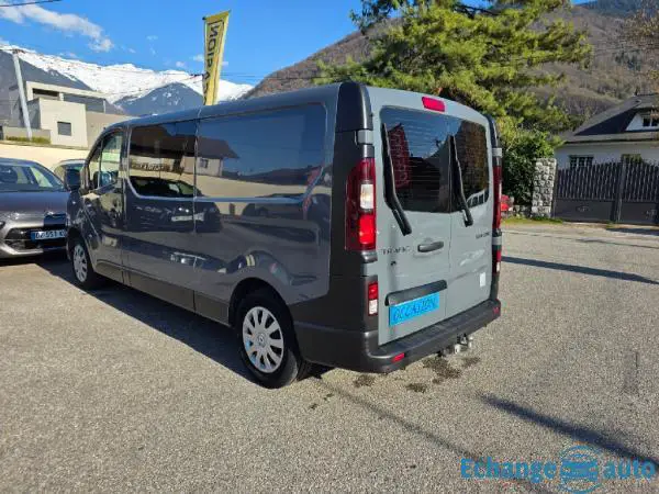 RENAULT TRAFIC 6places DCI 120cv GRAND CONFORT