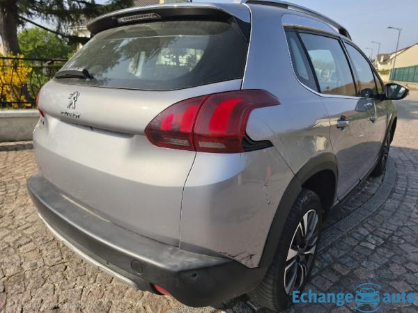 PEUGEOT 2008 1.6 BlueHDi 120ch SetS BVM6 Allure 