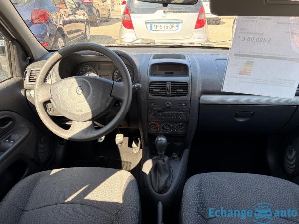 RENAULT CLIO II CAMPUS 1.2i 75ch Campus  Authentique