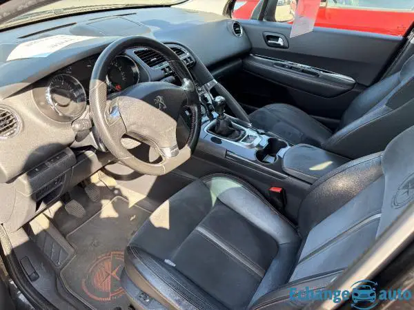 PEUGEOT 3008 1.6 HDI 120 Crossway