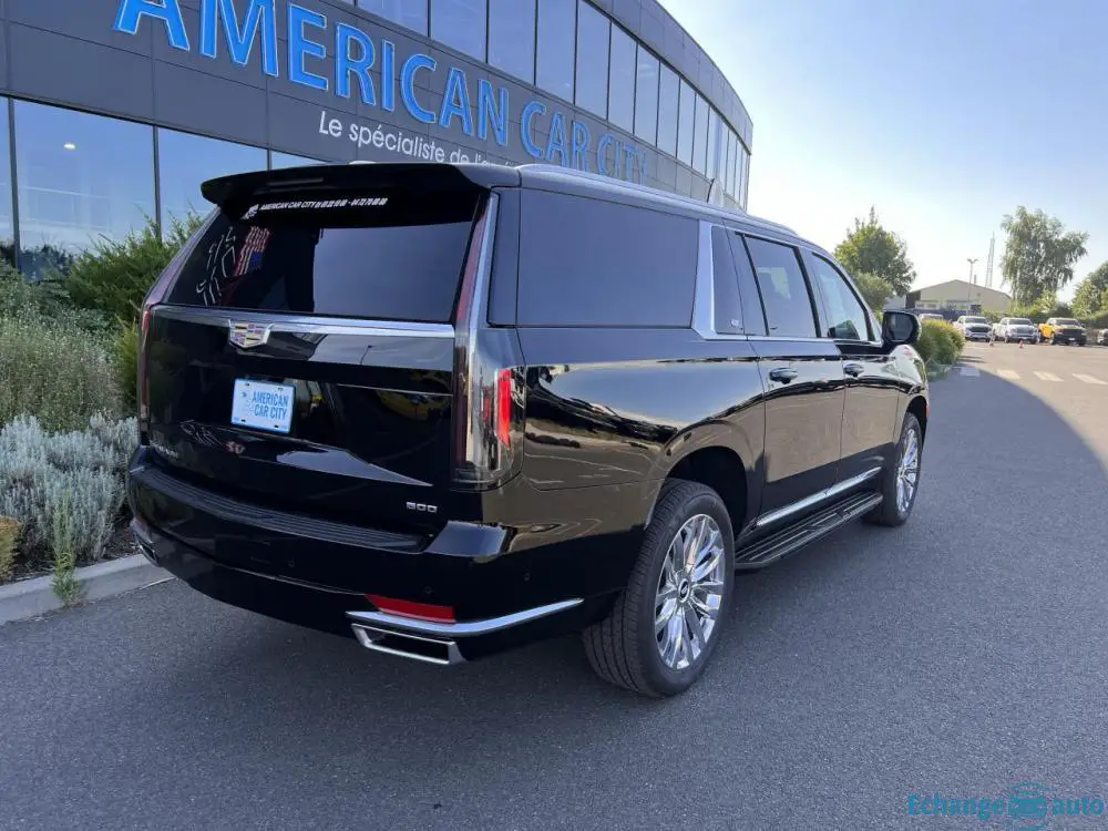 CADILLAC ESCALADE