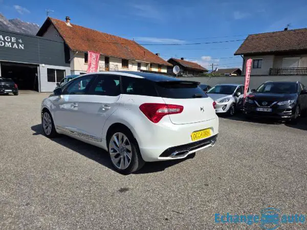 CITROEN DS5 4X4 2.0 HDI 200cv BVA Pure Pearl Hybrid4