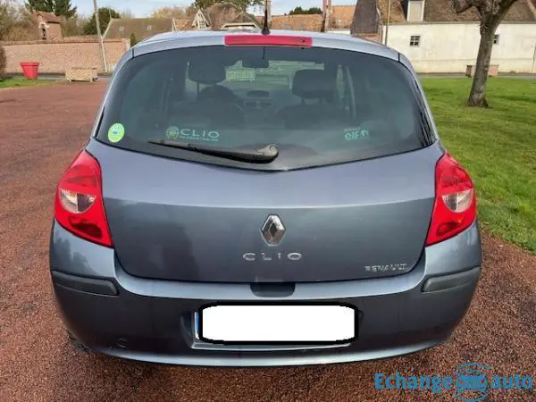 RENAULT CLIO III Clio 1.4 16V 100 Exception