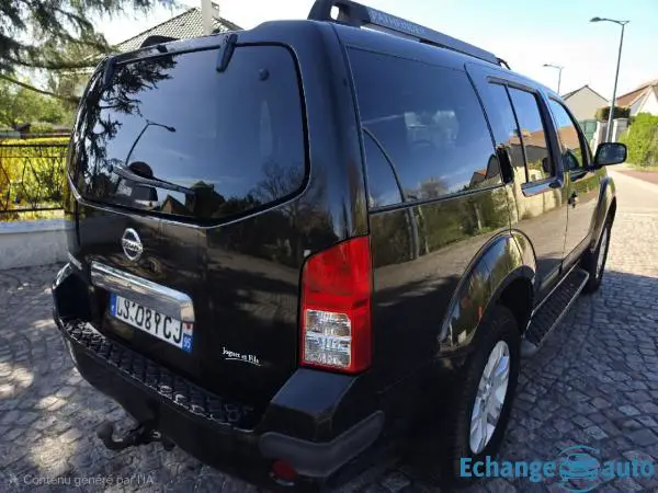 NISSAN PATHFINDER 2.5 dCi 174 ch Elégance 7 places