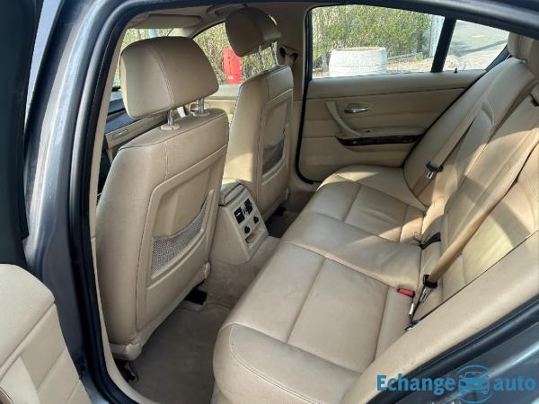 B.M.W. SERIE 3 320i 170 ch Luxe