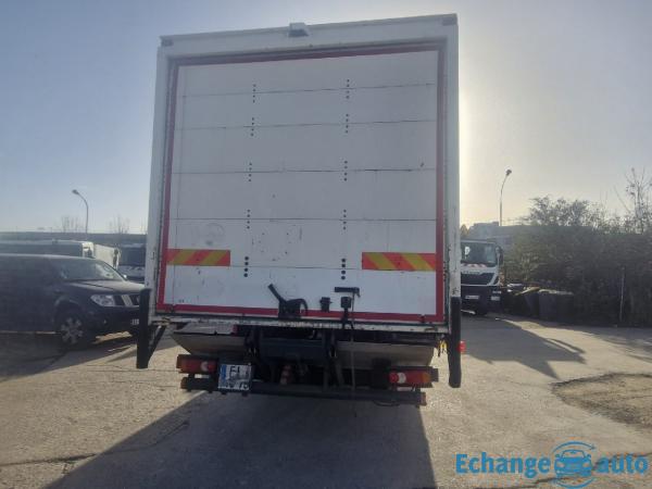 RENAULT D210 PORTEUR 12T HAYON 4X2 18 PALETTES