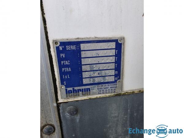 RENAULT D210 PORTEUR 12T HAYON 4X2 18 PALETTES