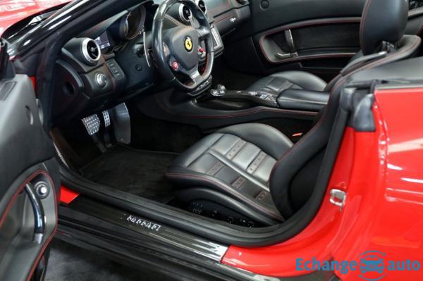 FERRARI CALIFORNIA California V8 4.3 490ch 