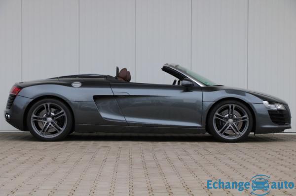 AUDI R8 R8 V8 4.2 FSI 430 Quattro R-Tronic