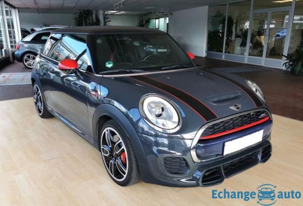MINI HATCH 3 PORTES F56  3 Portes 231 ch John Cooper Works 