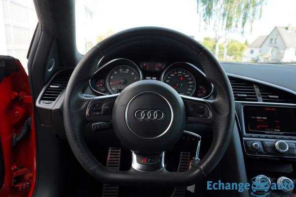 AUDI R8 R8 V8 4.2 FSI 430 Quattro